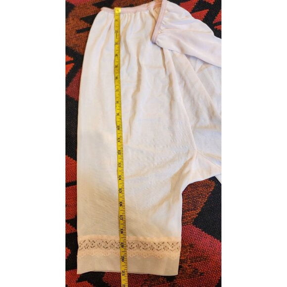 Vintage White Nylon Lace Trim Bloomers With Elastic Waist - Picture 9 of 10